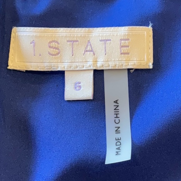 1.State Could Shoulder Dress - Picture 4 of 6